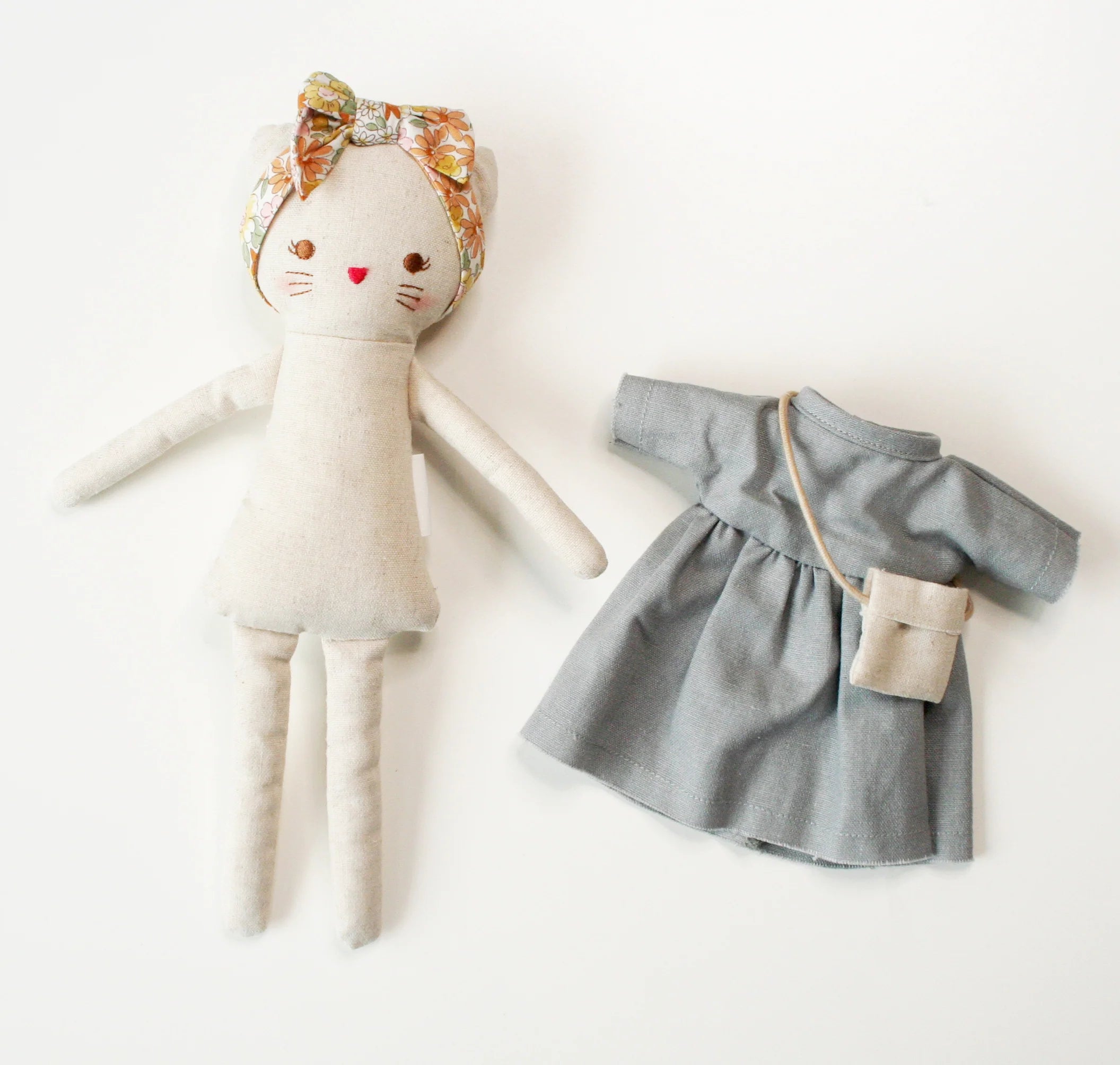 Alimrose- Mini Lilly Kitty