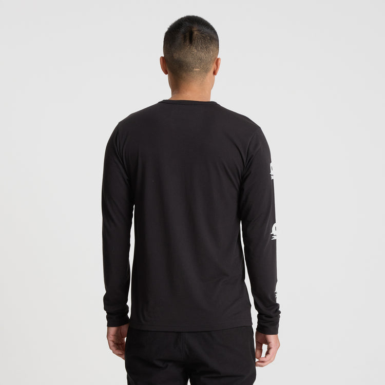 Roark- Mathis Long Sleeve Active Tee in Black