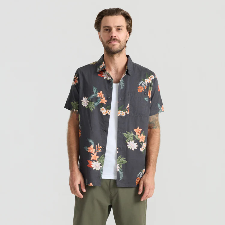 Roark- Journey Short Sleeve Button Up Shirt in Onyx