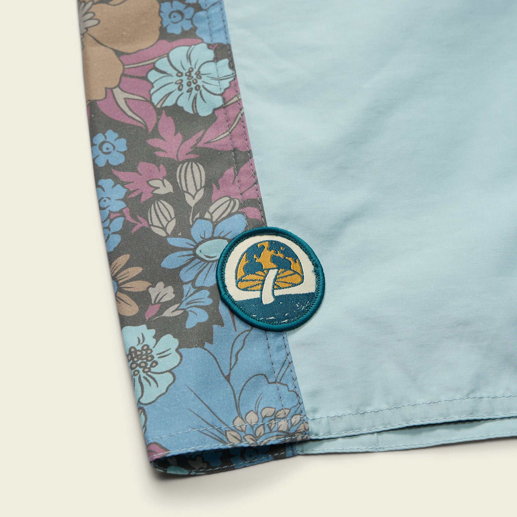 Howler Bros- Ensueno Boardshorts Flower Power: Pool Blue