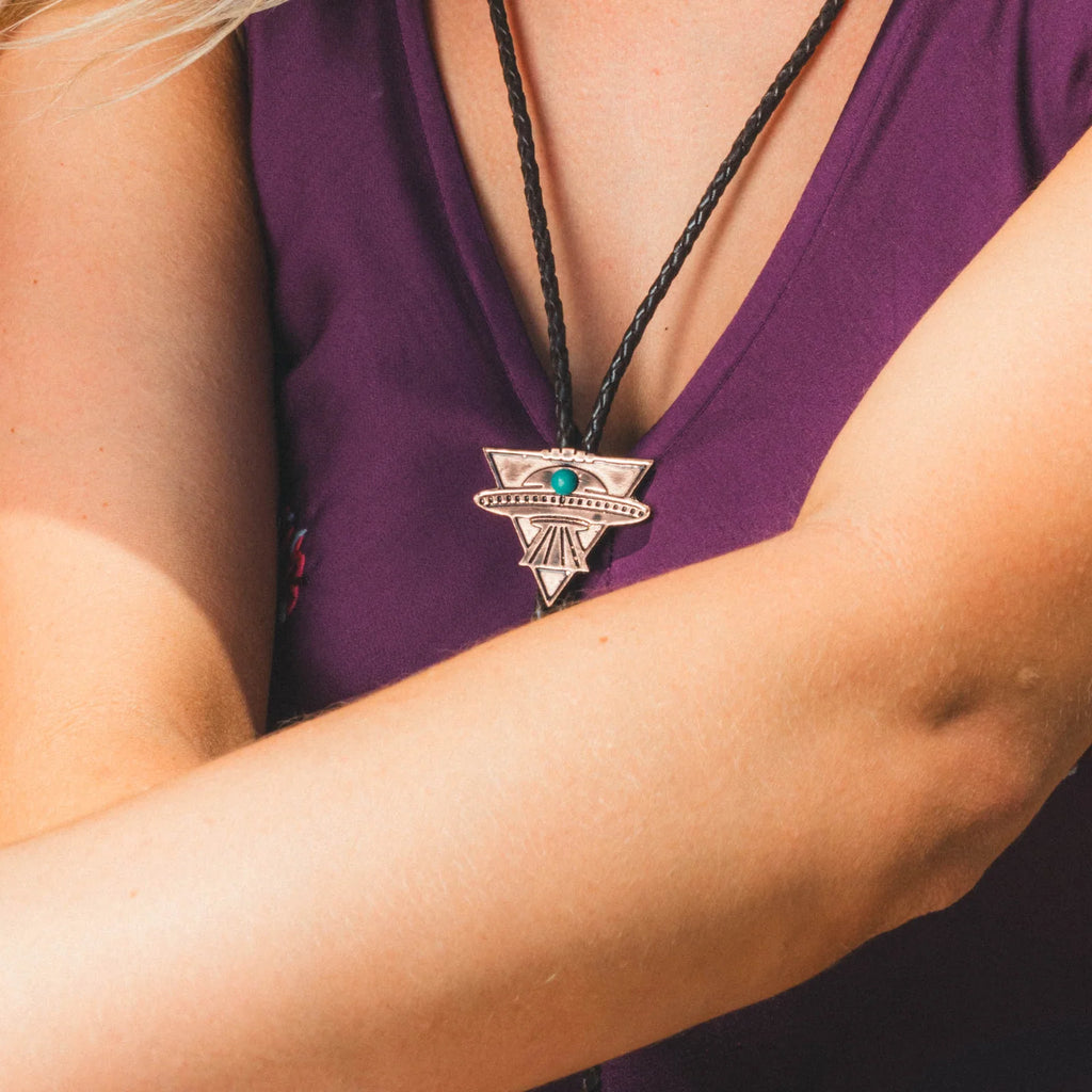 Sendero- UFO Bolo Tie
