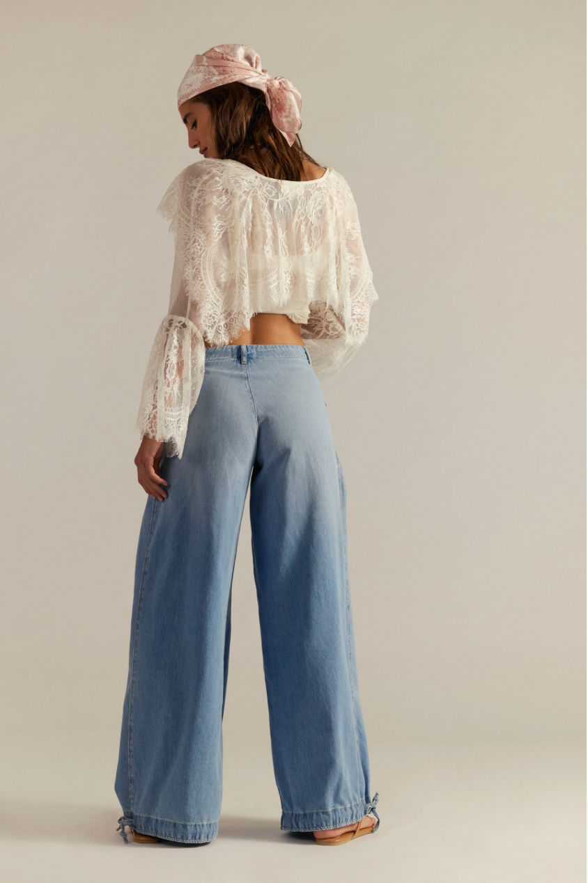 Free People- We The Free Essential Lotus Jeans