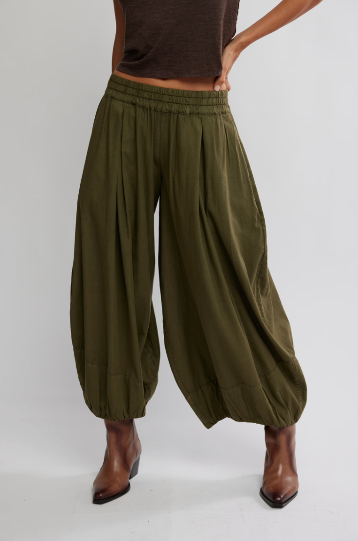 Free People- Moonflower Solid Balloon Pant