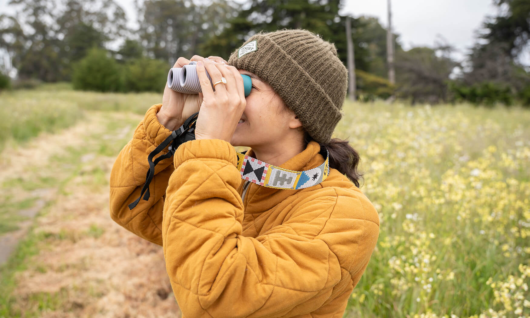 Nocs Provisions- Standard Issue 8X Waterproof Binoculars