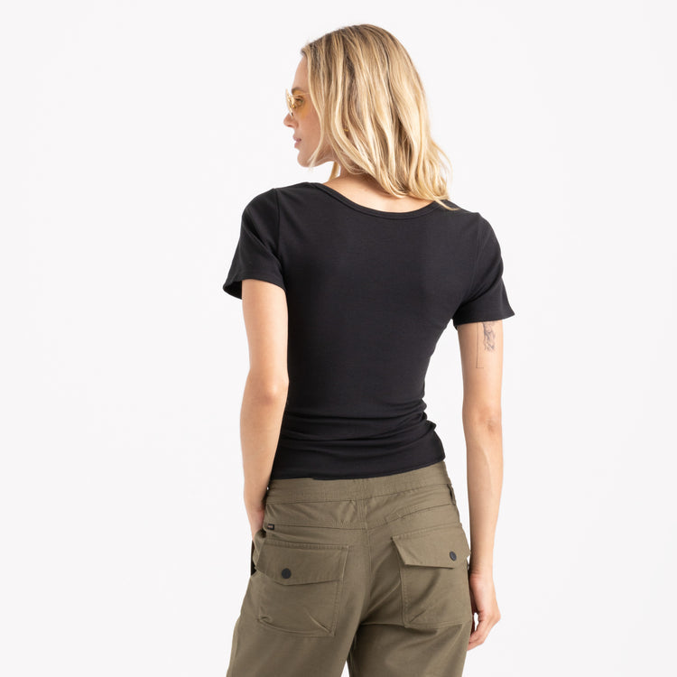 Roark- Wind Worn Short Sleeve Tee in Black