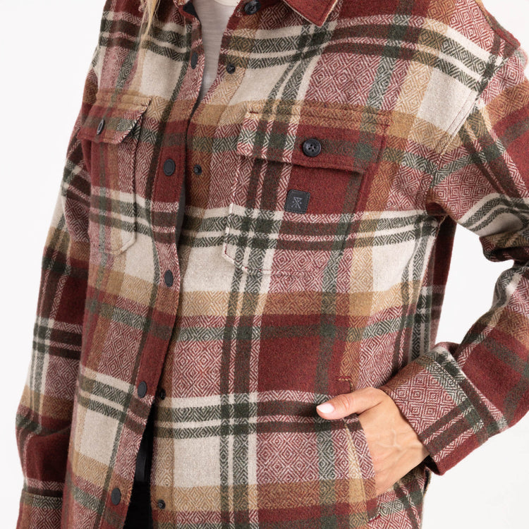 Roark- Amberley Flannel in Sangria