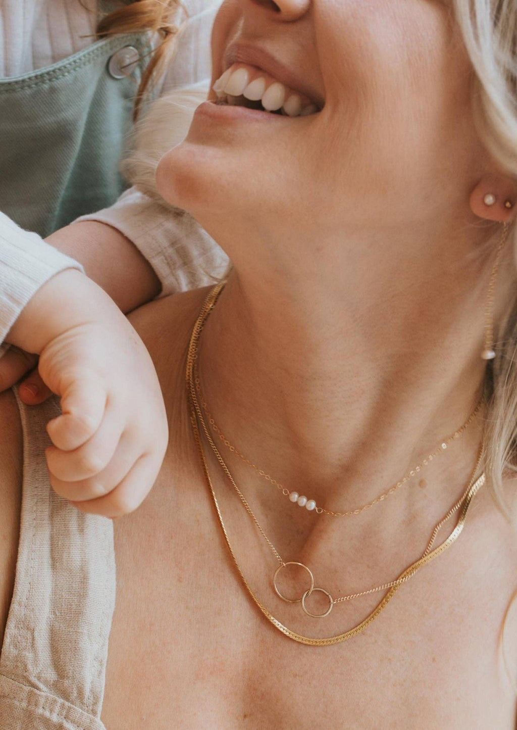Hello Adorn- Pearl Linked Necklace