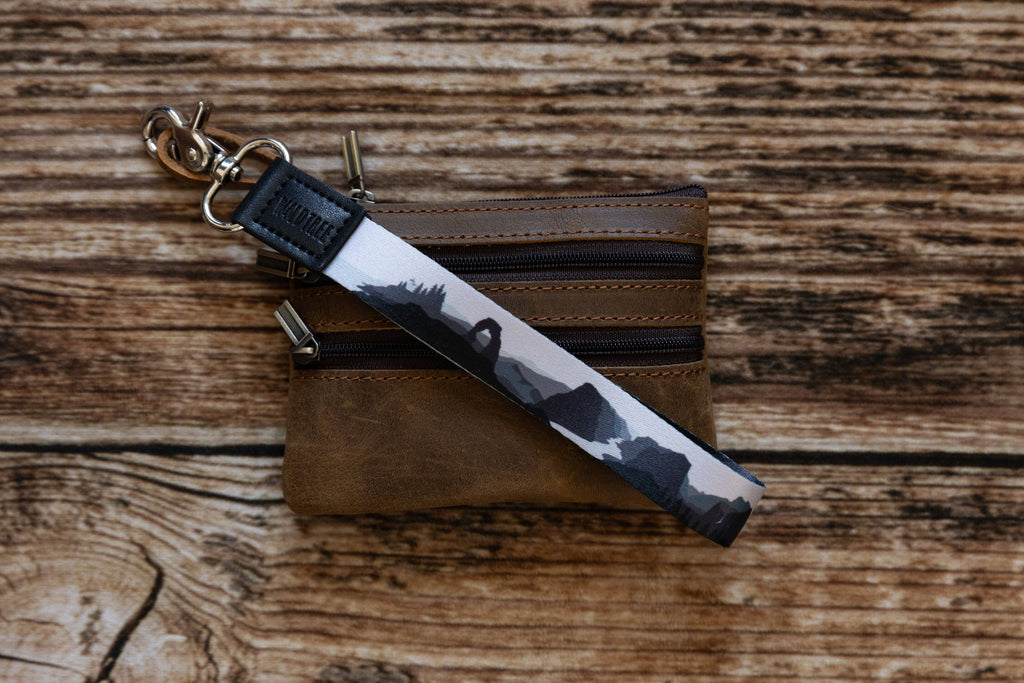 Wildtree- Parks in Black and White: National Park Wristlet Keychain