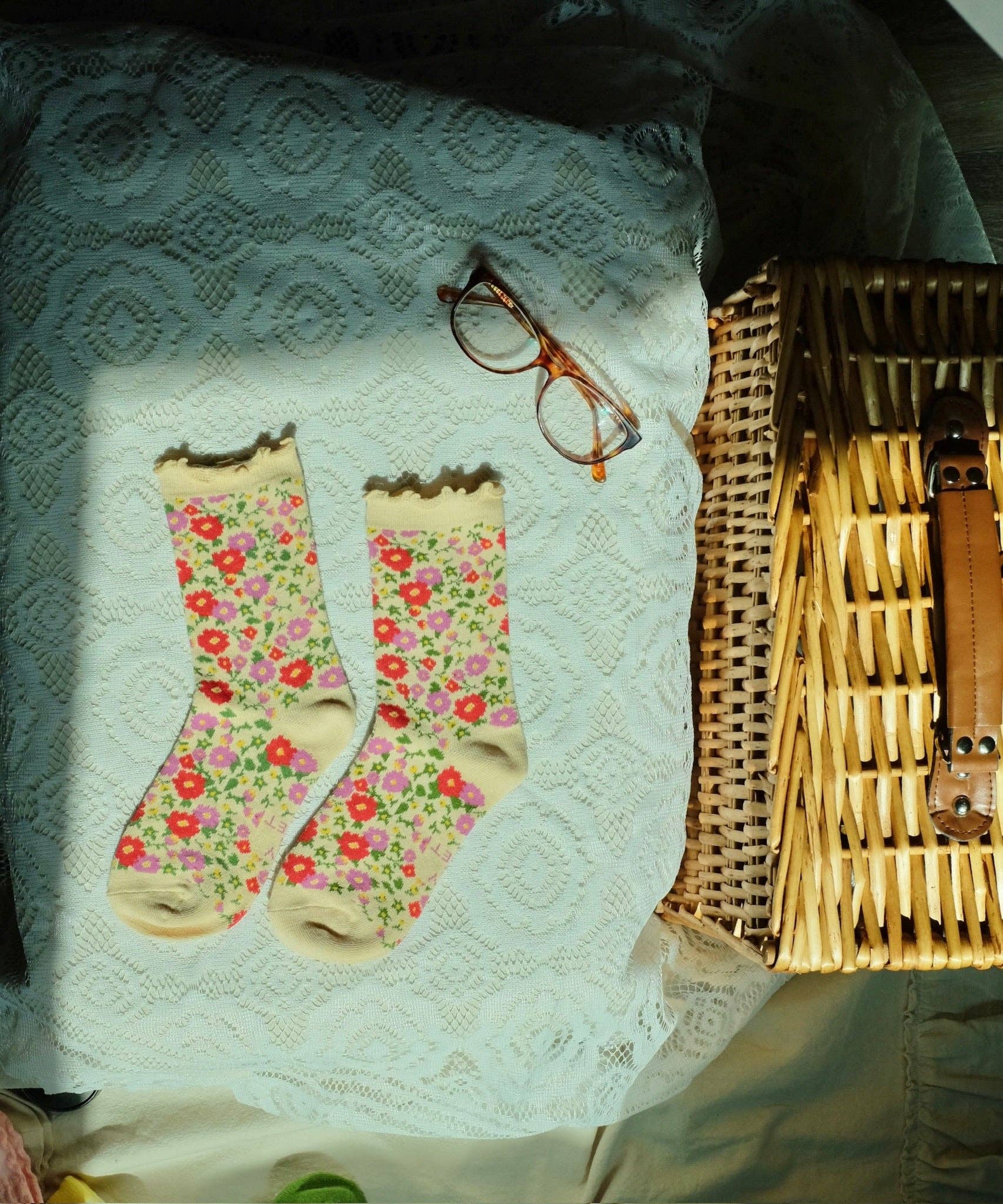 First Summer- Floral Print Ruffle Crew Socks