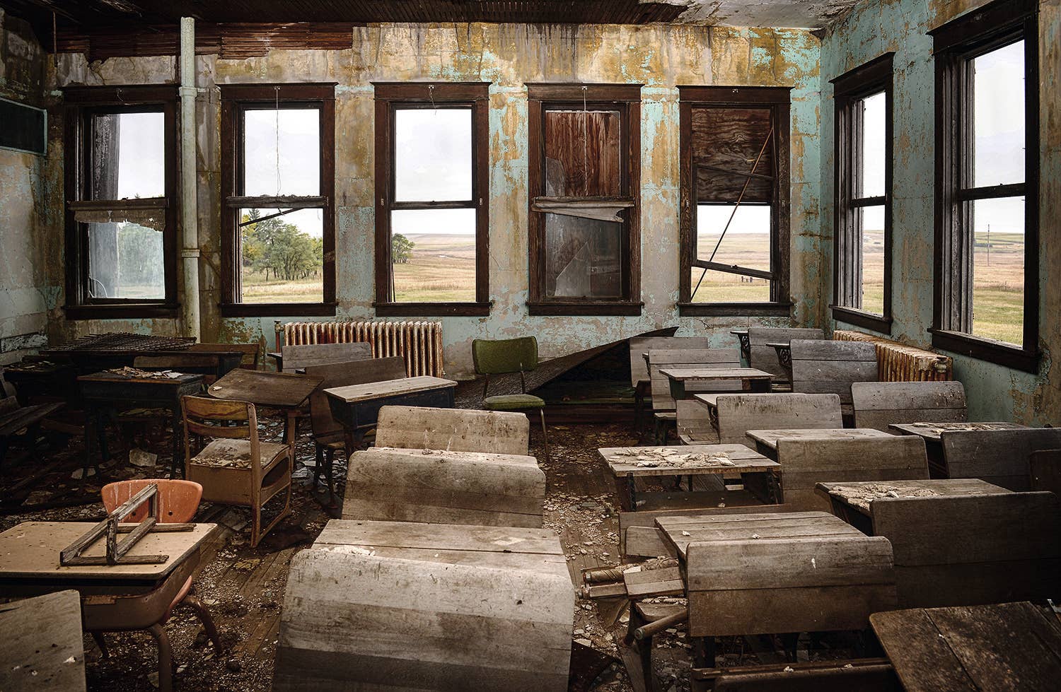 Schiffer Publishing- Lost Places: Images of Bygone America