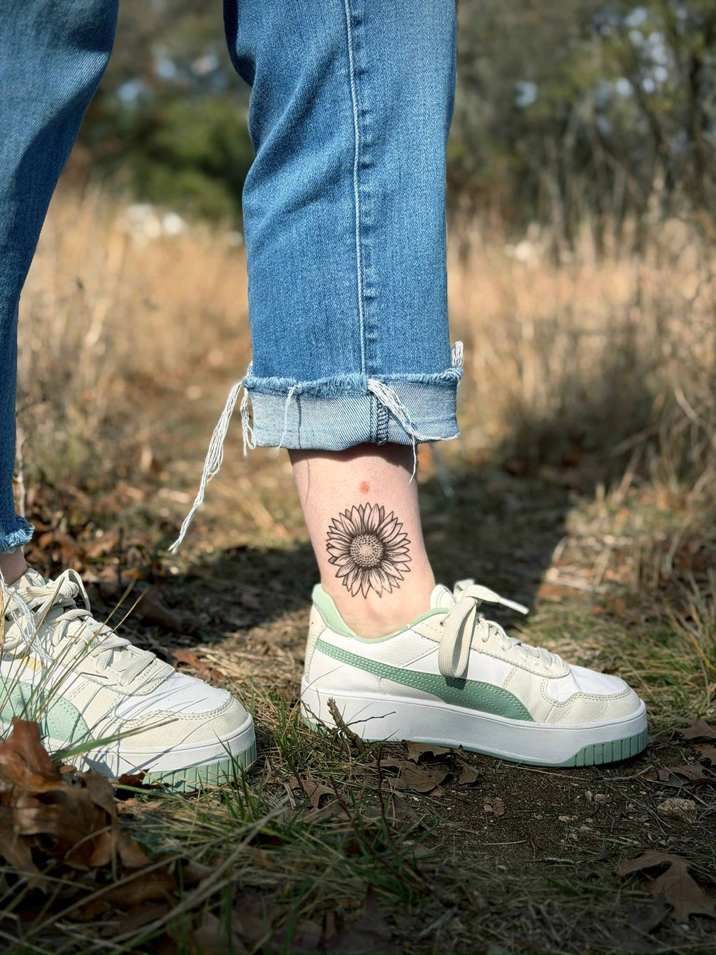 NatureTats- Sunflower Temporary Tattoo