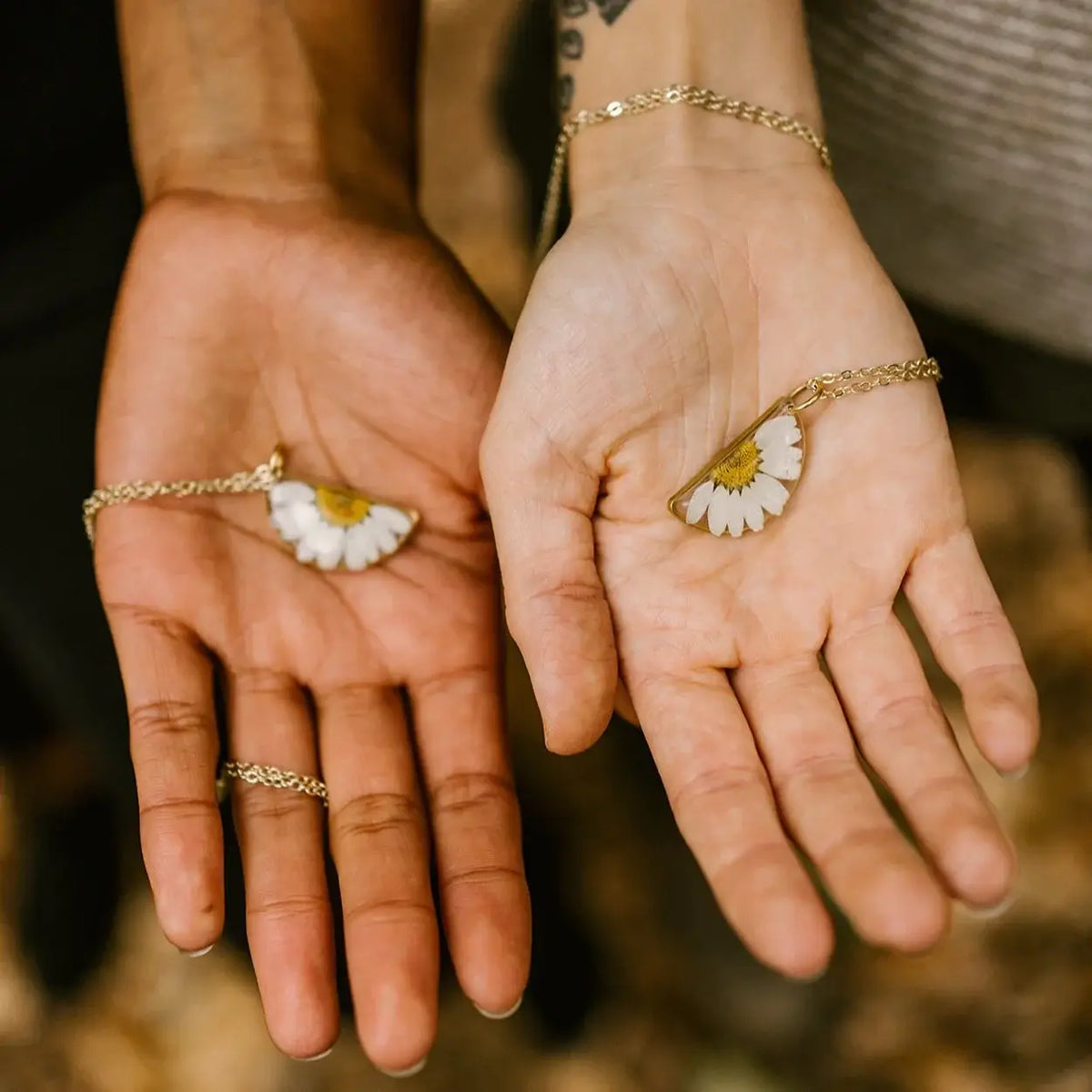 Seed & Soil- Friendship Necklace Set - Daisy