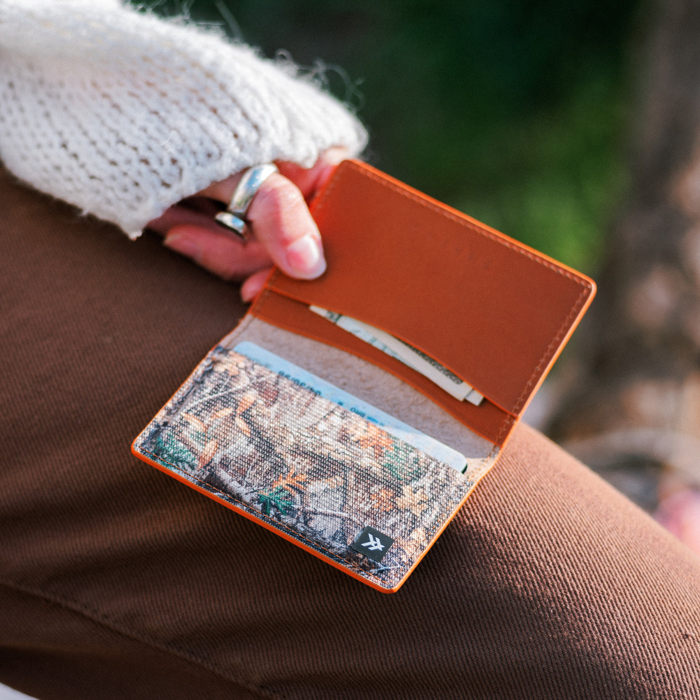 Thread Wallet- Bifold Wallet