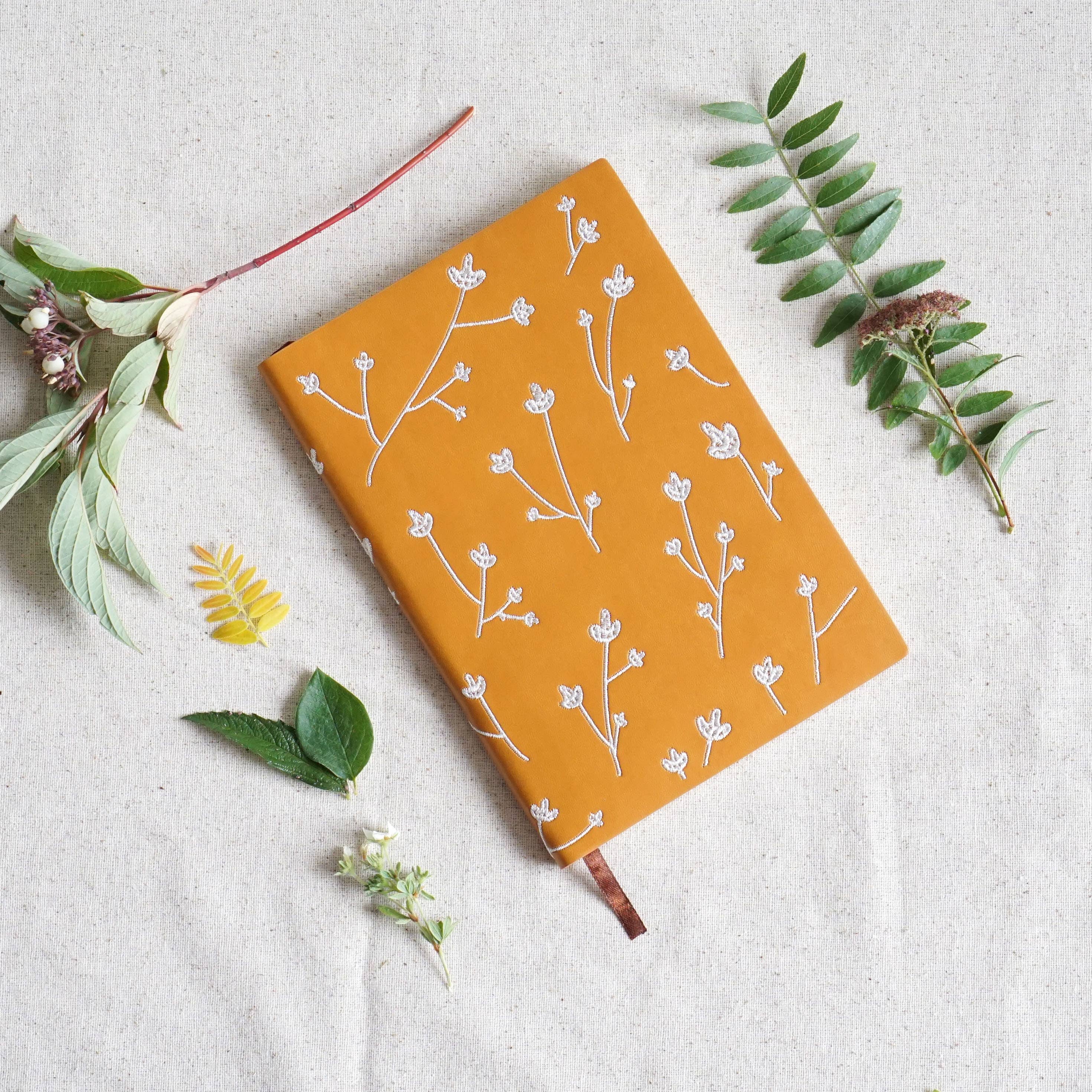 Denik- Samantha Embroidered Layflat Journal Notebook