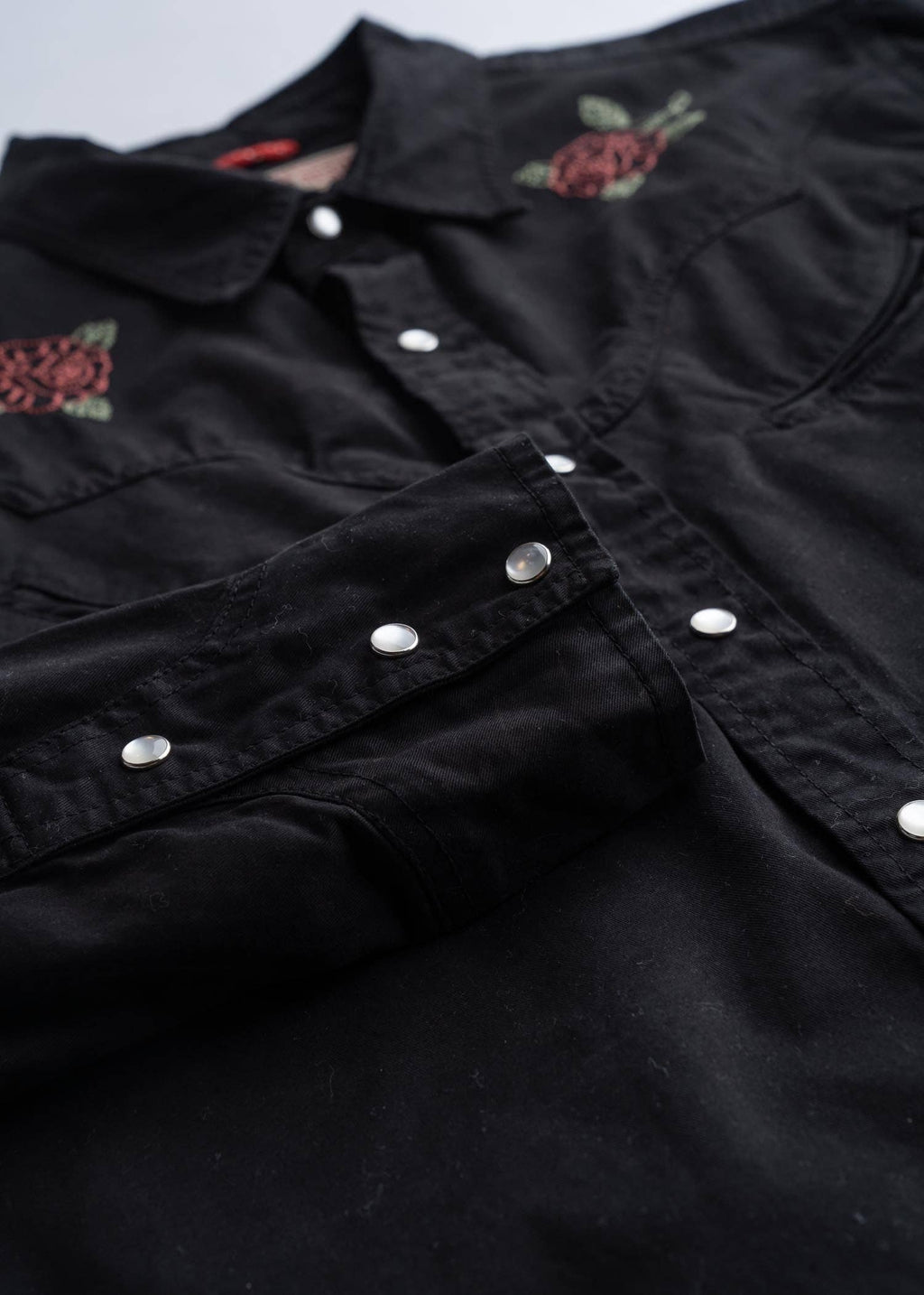 Iron & Resin- Iron Rose Shirt