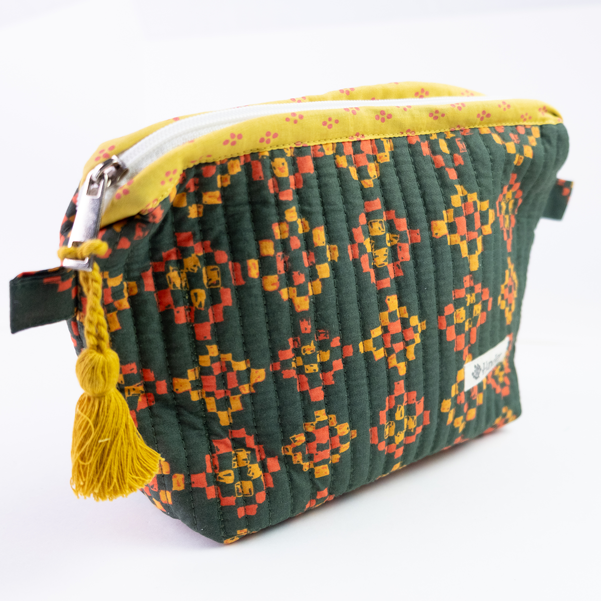 Handker- Royce Quilted Zipper Pouch