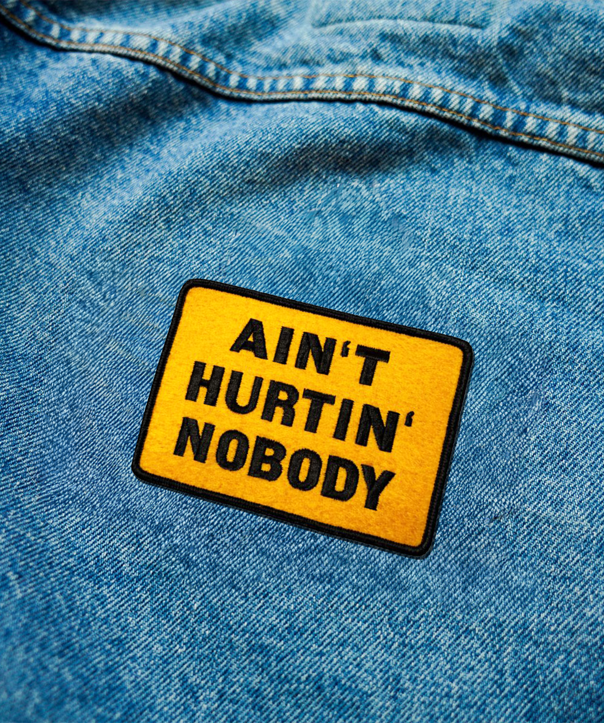 Oxford Pennant- Ain't Hurtin' Nobody Embroidered Patch • John Prine x Oxford Pennant
