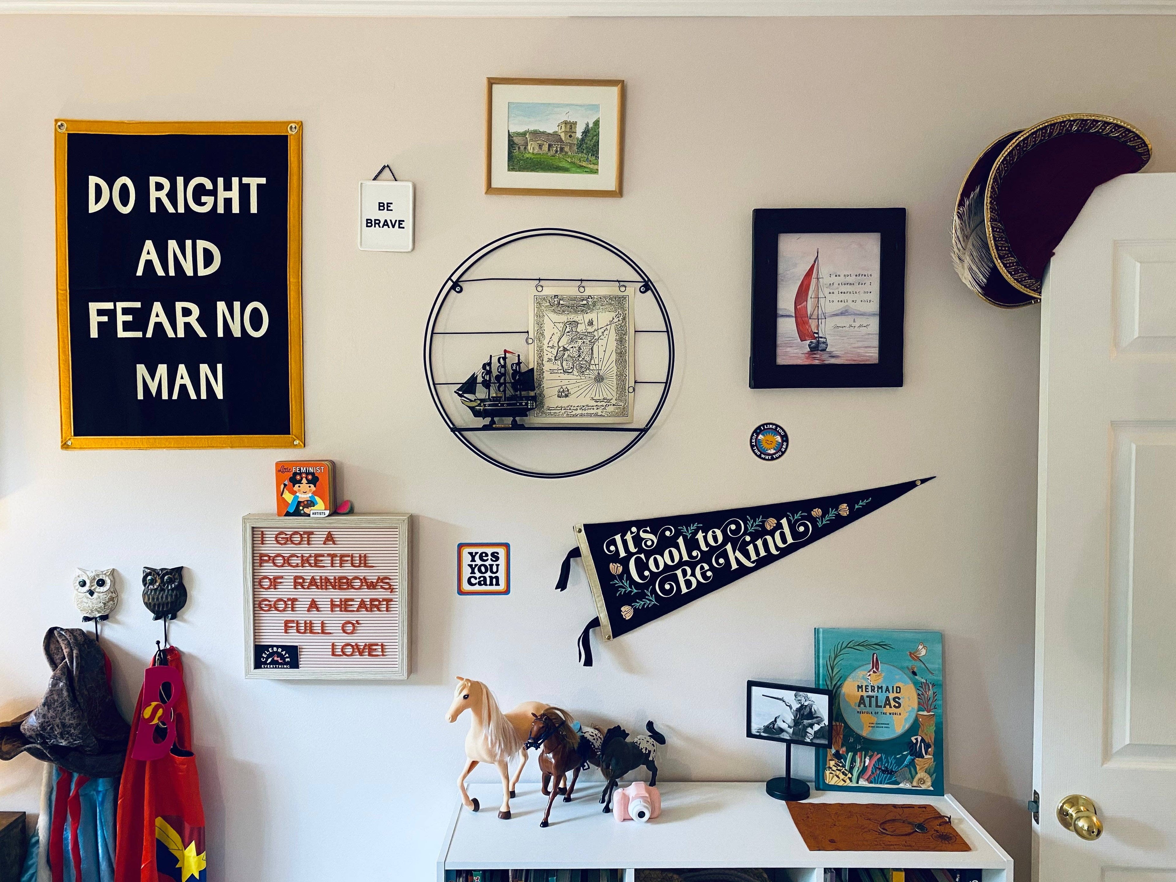 Oxford Pennant- Do Right And Fear No Man Camp Flag