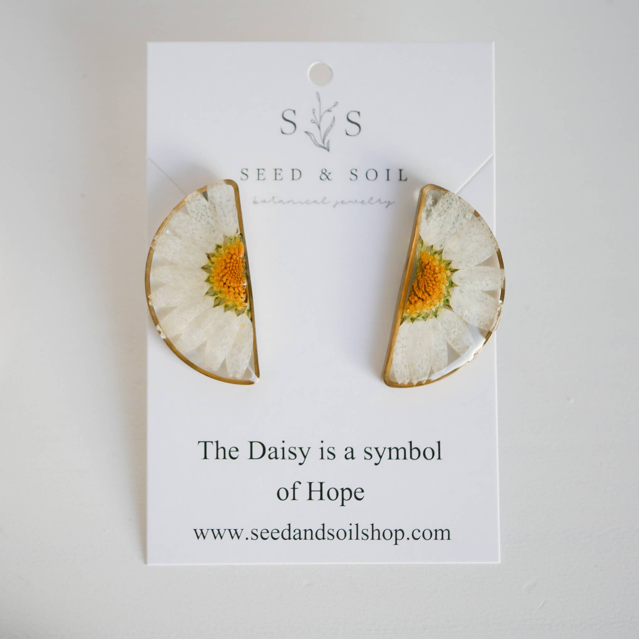 Seed & Soil- Tiny Forgetmenot Teardrop Studs