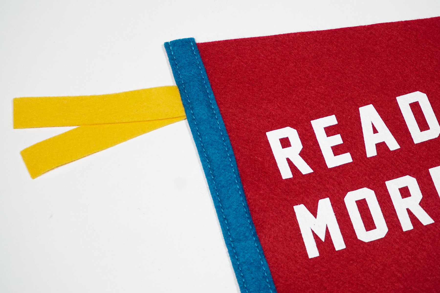 Oxford Pennant- Read More Books Pennant