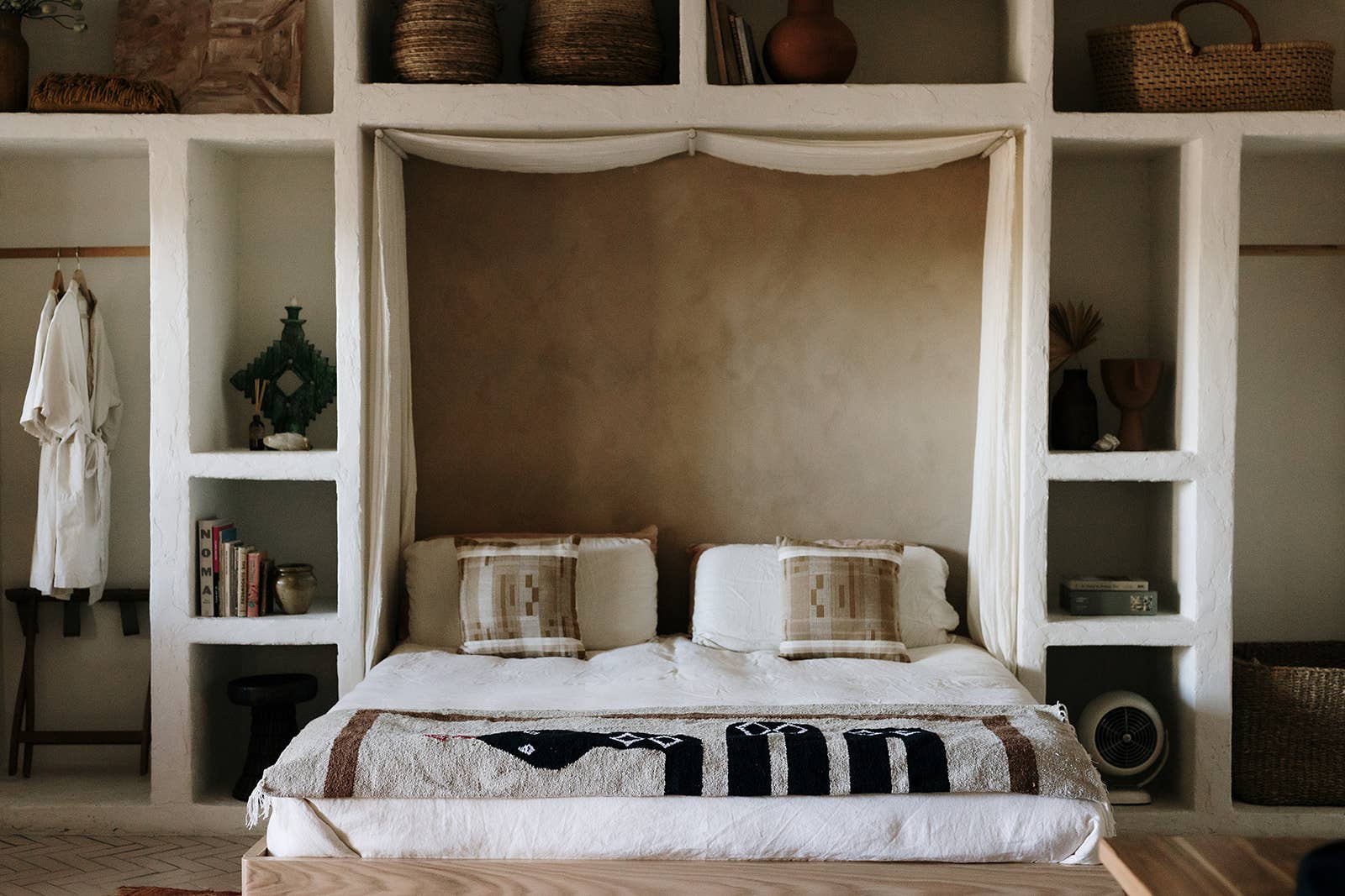Tribe and True- La Víbora (Limited Edition) // Handwoven Blanket