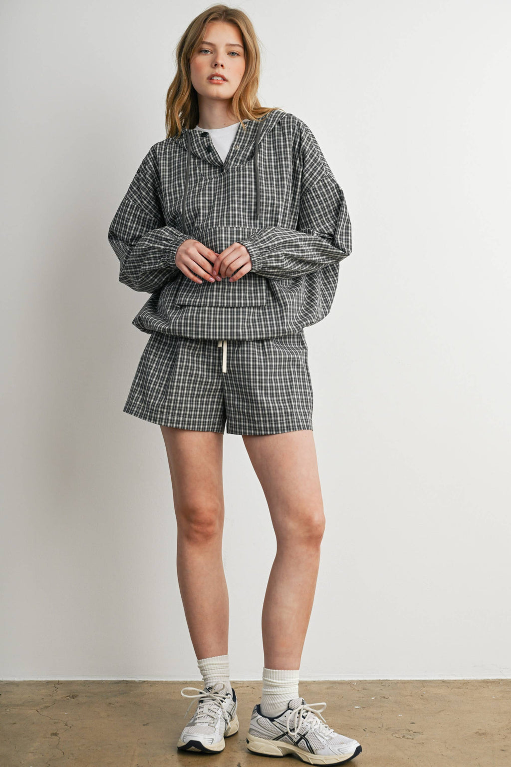 BUTTERMELON- Check Hooded Anorak Top