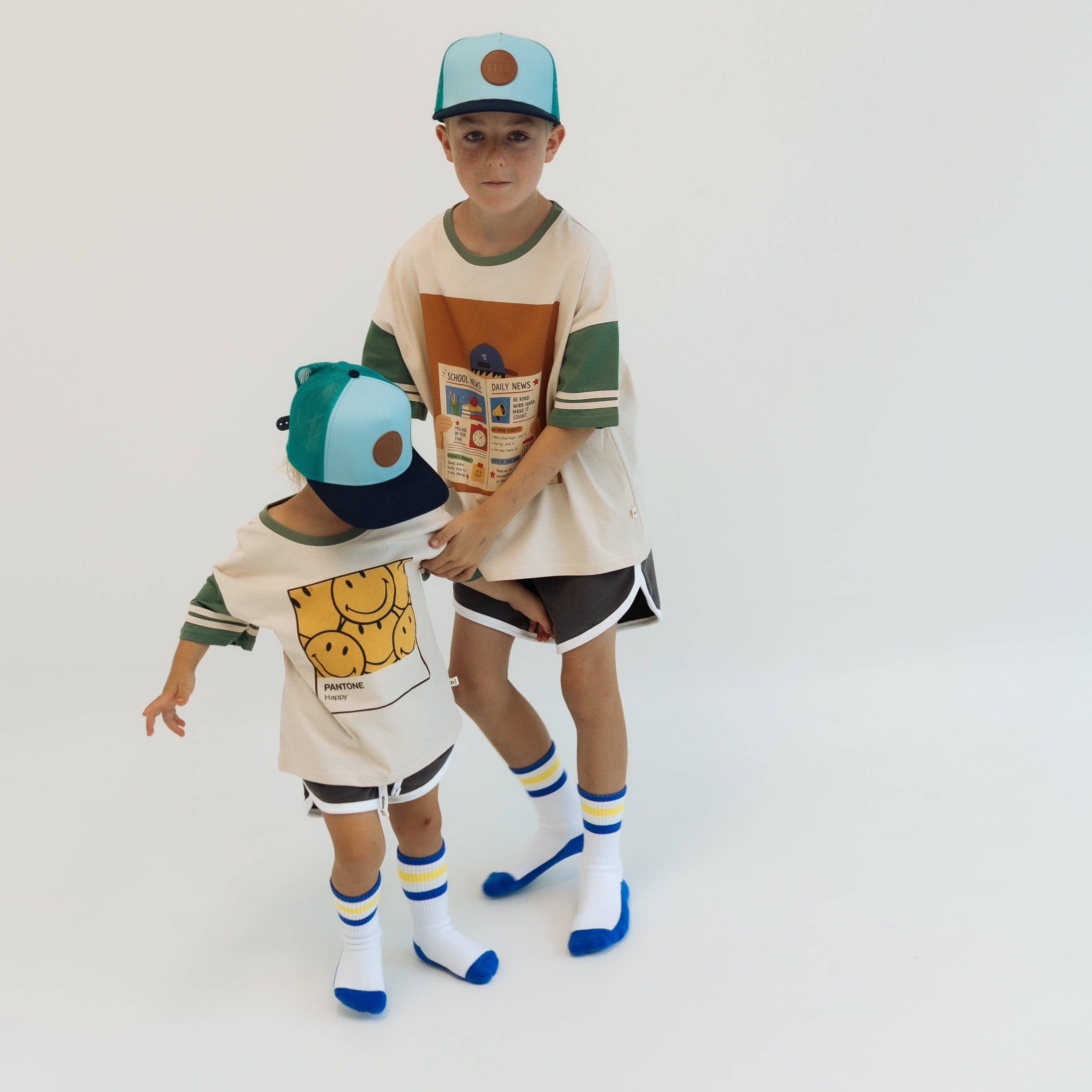 Minimalist Folk Co.- Pantone | GREEN | OVERSIZED KIDS TEE