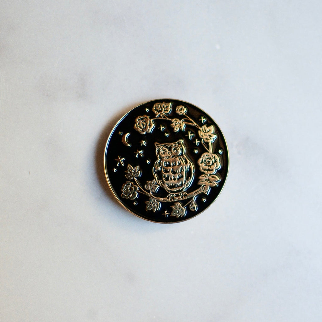 Helmsie- Owl Enamel Pin
