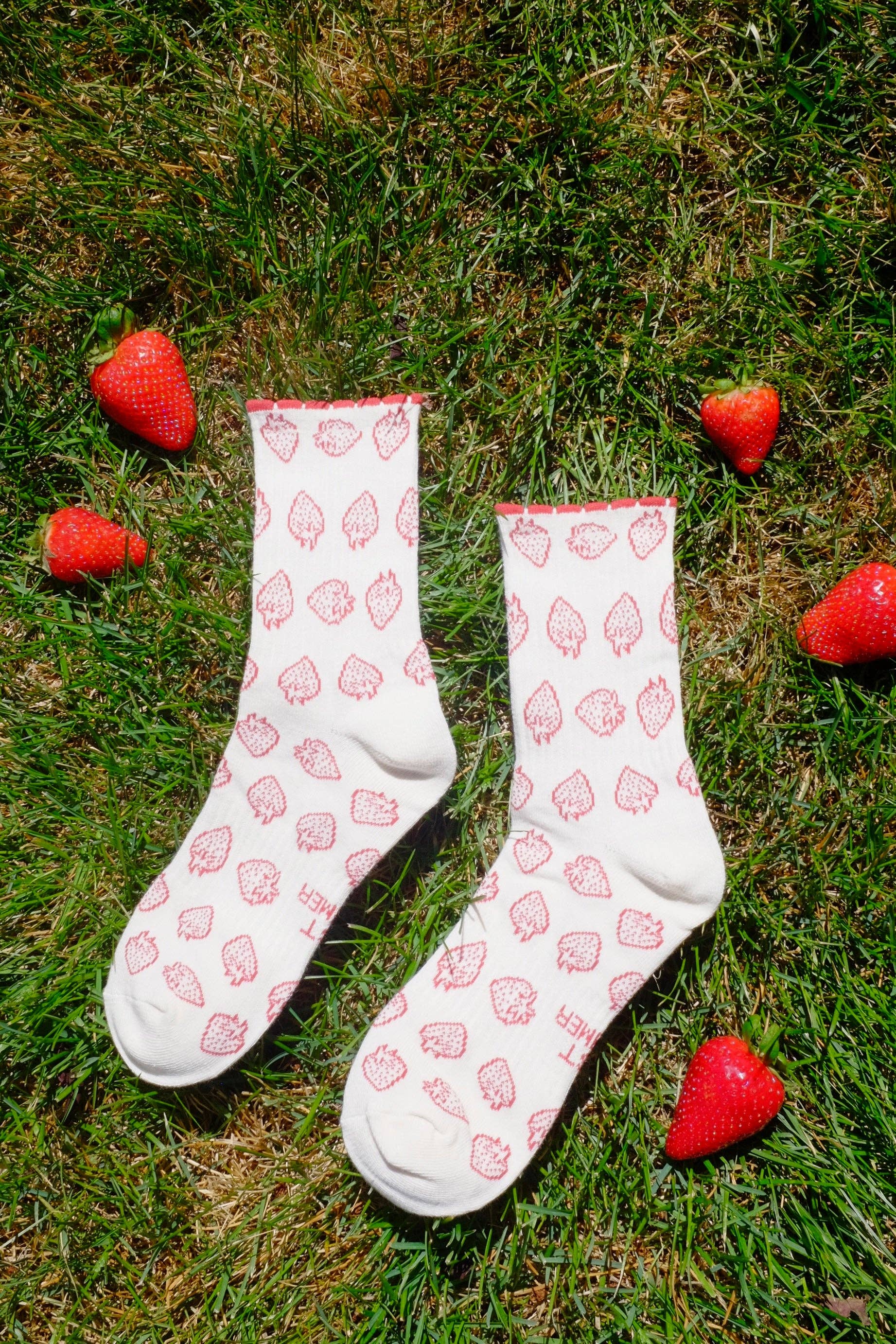 First Summer- Cream Red Strawberry Print Vintage Ruffle Crew Socks