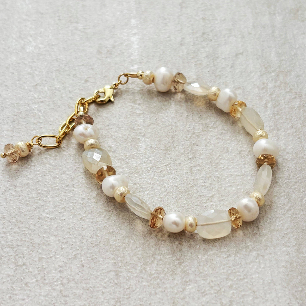 The Silver Wren- Neutral Stone Beaded Bracelet
