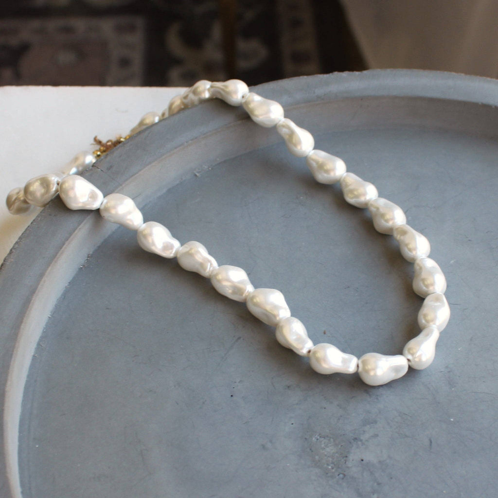 The Silver Wren- Whispering Dunes Shell Pearl Necklace