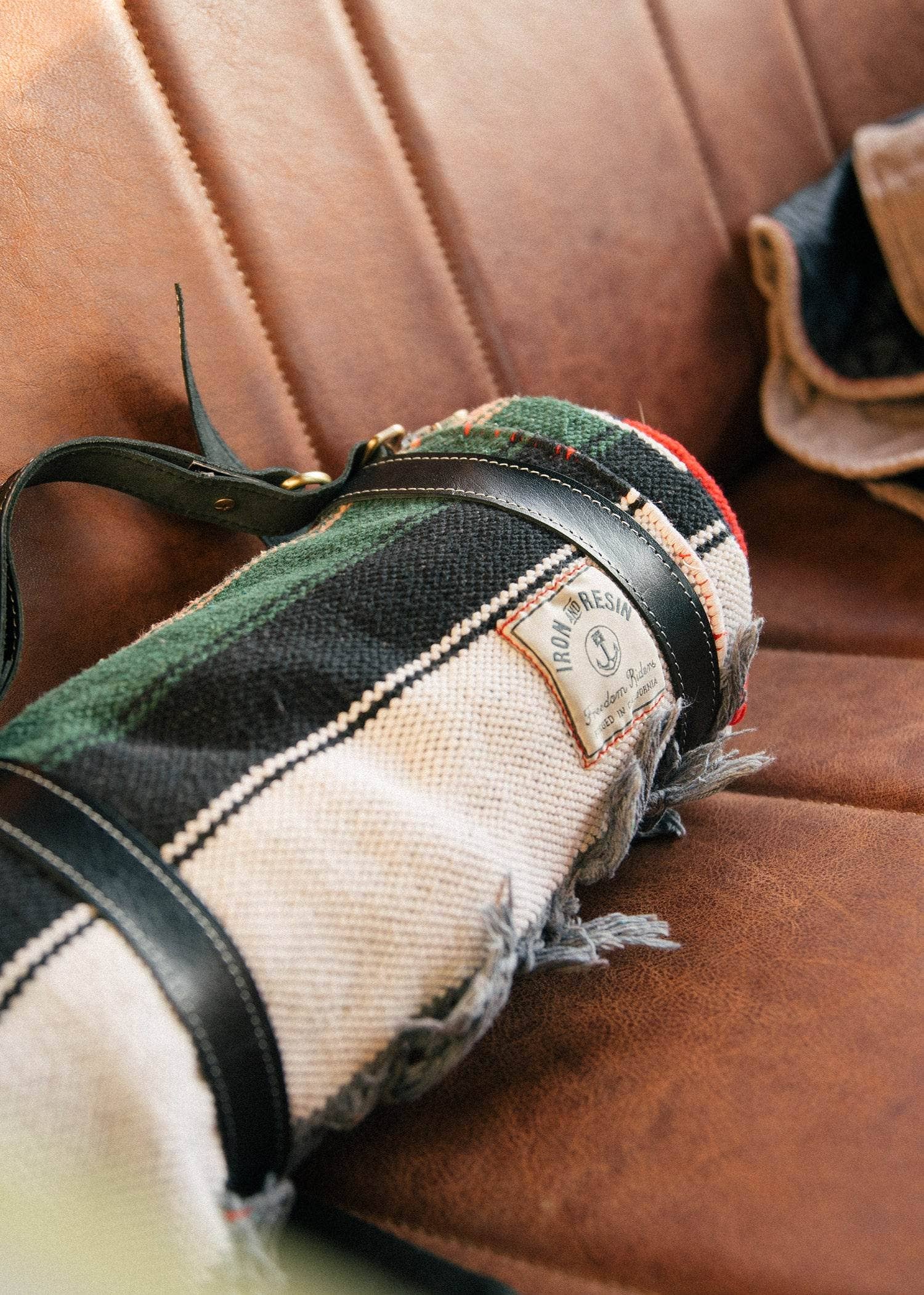 Iron & Resin- Leather Blanket Roll