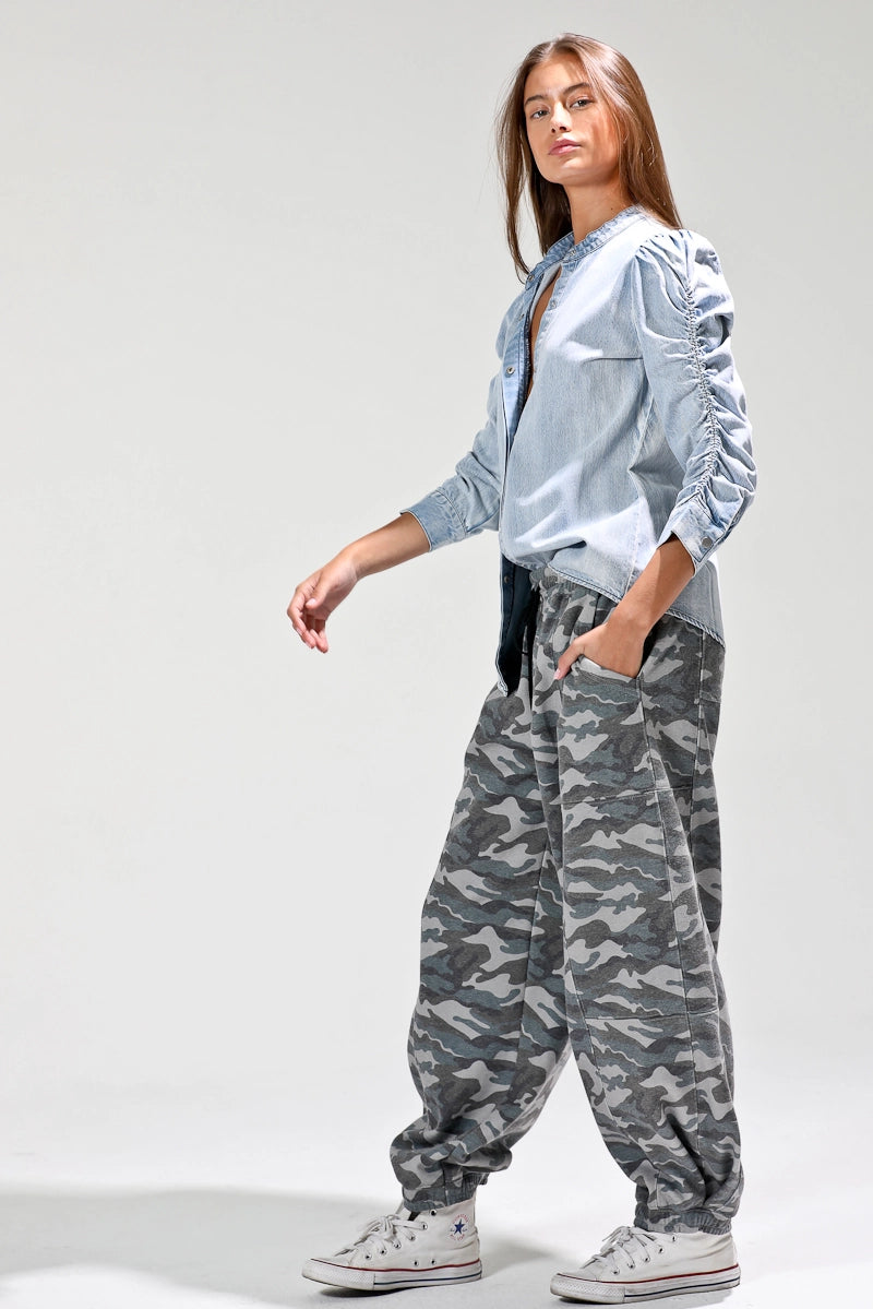 NoaBoa- Shirring Sleeve Washed Button Down Denim Blouse