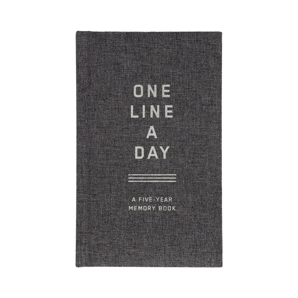 Chronicle Books- Charcoal Canvas One Line a Day