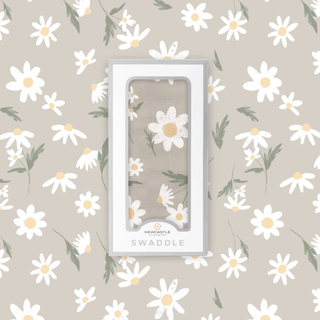 Newcastle Classics- White Daisy Bamboo Swaddle