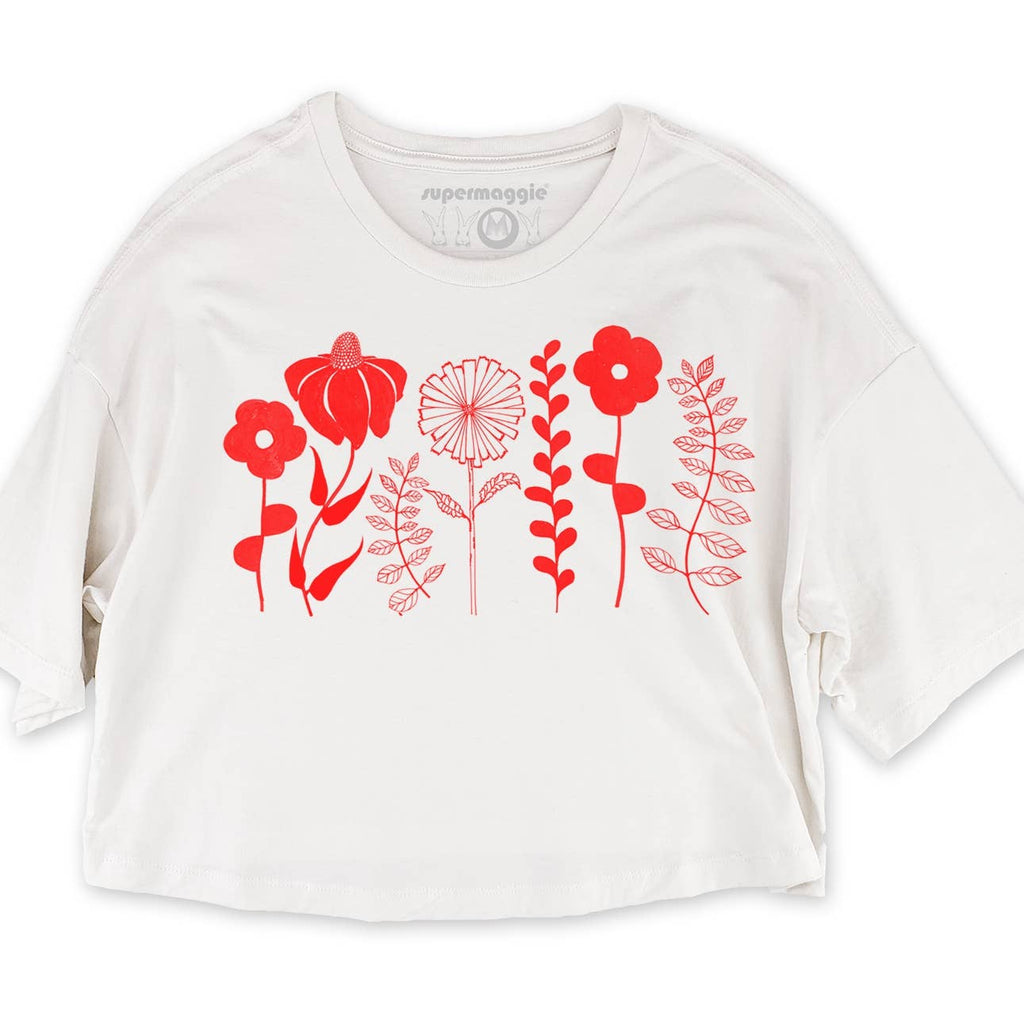 Supermaggie- Spring Flowers Clover Crop Tee