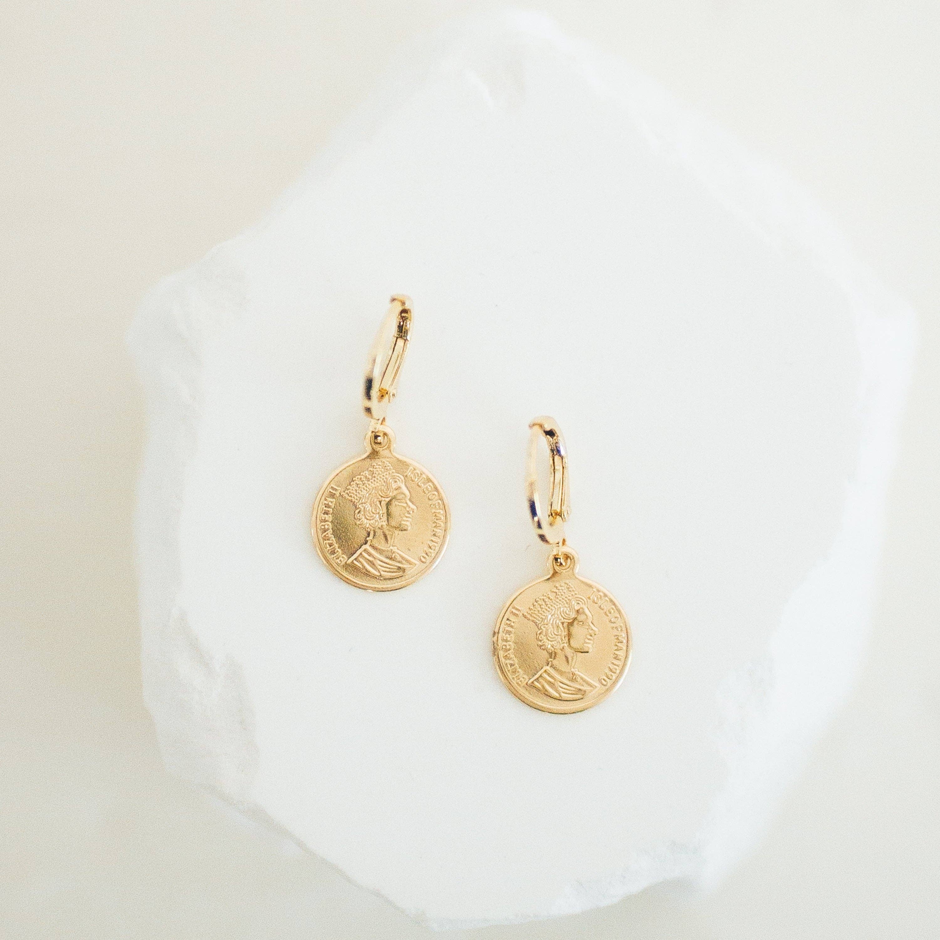 Reva Grey - The Queen Earring