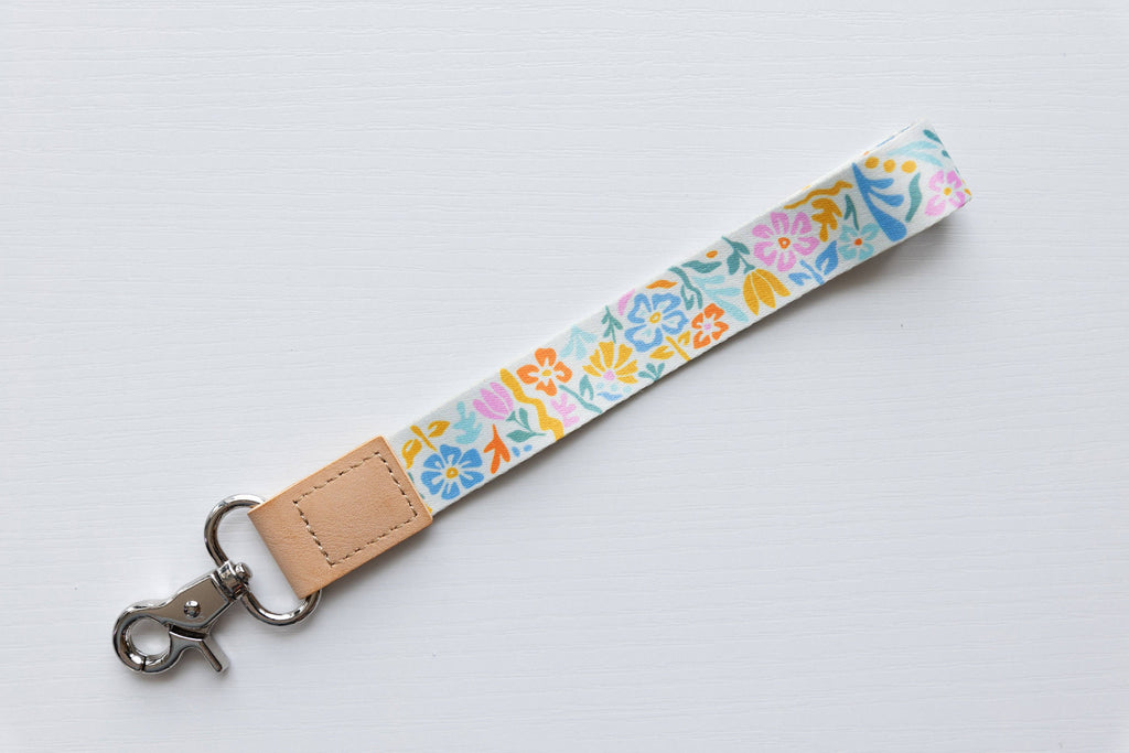 Wildtree- Summer Floral Wristlet Keychain - Floral Printed Design