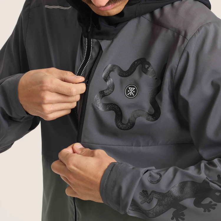 Roark- Secondwind 3.0 Jacket in Charcoal