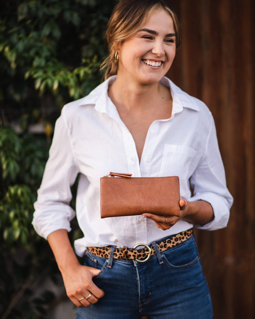 Louenhide- Delta Wallet