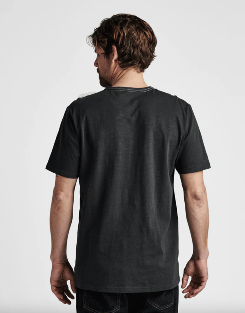 Roark- Well Worn Midweight Organic Short Sleeve Tee in Charcoal