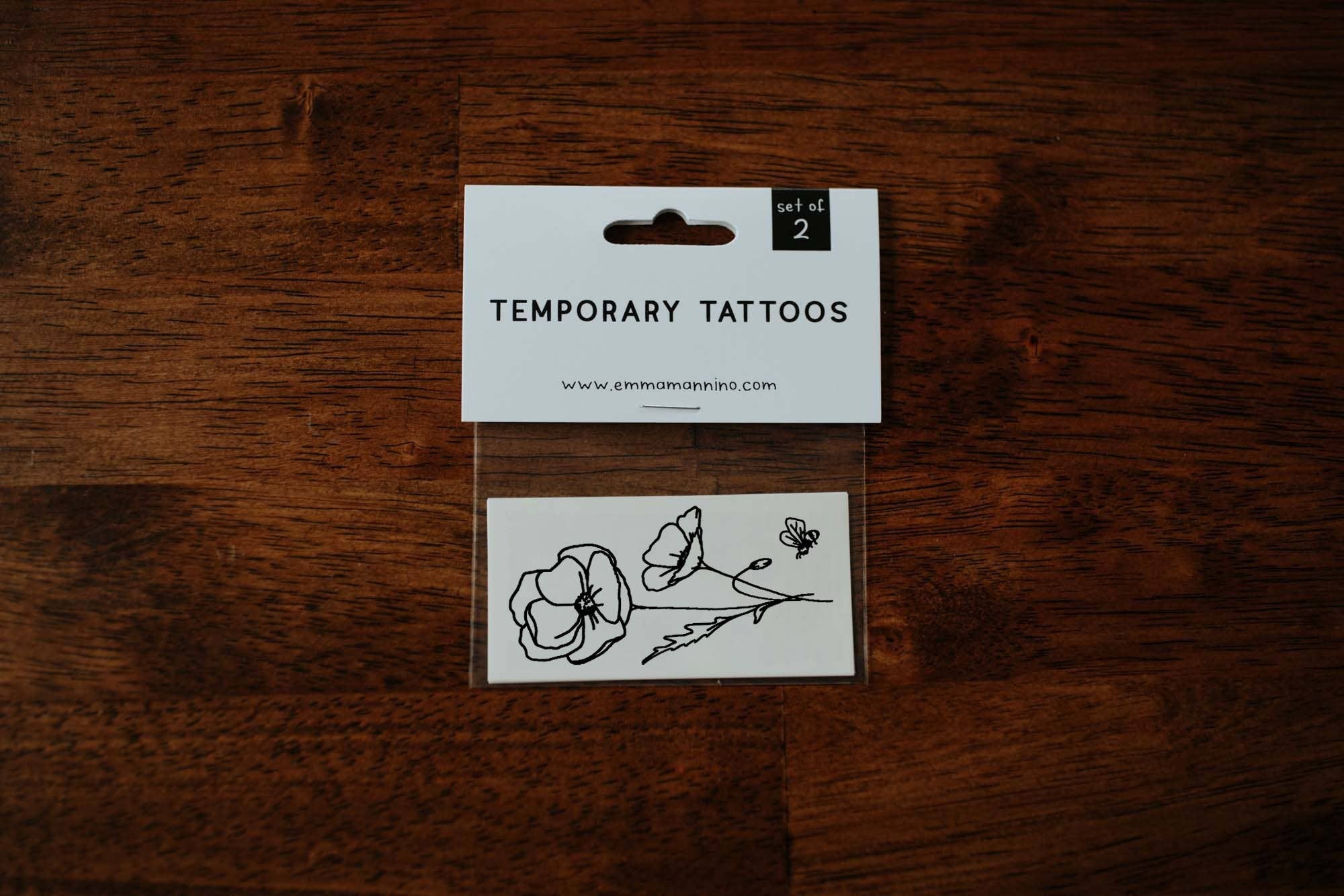 BIRTH FLOWER COLLECTION

POPPY is the birth flower for AUGUST

Set of 2 temporary tattoos.

Easily cut this sheet apart for 2 separate tattoos (a poppy and a small bee), or apply all at once for one big tattoo!

Size of tattoo sheet: 3 inch x 1.5 inch

Ap