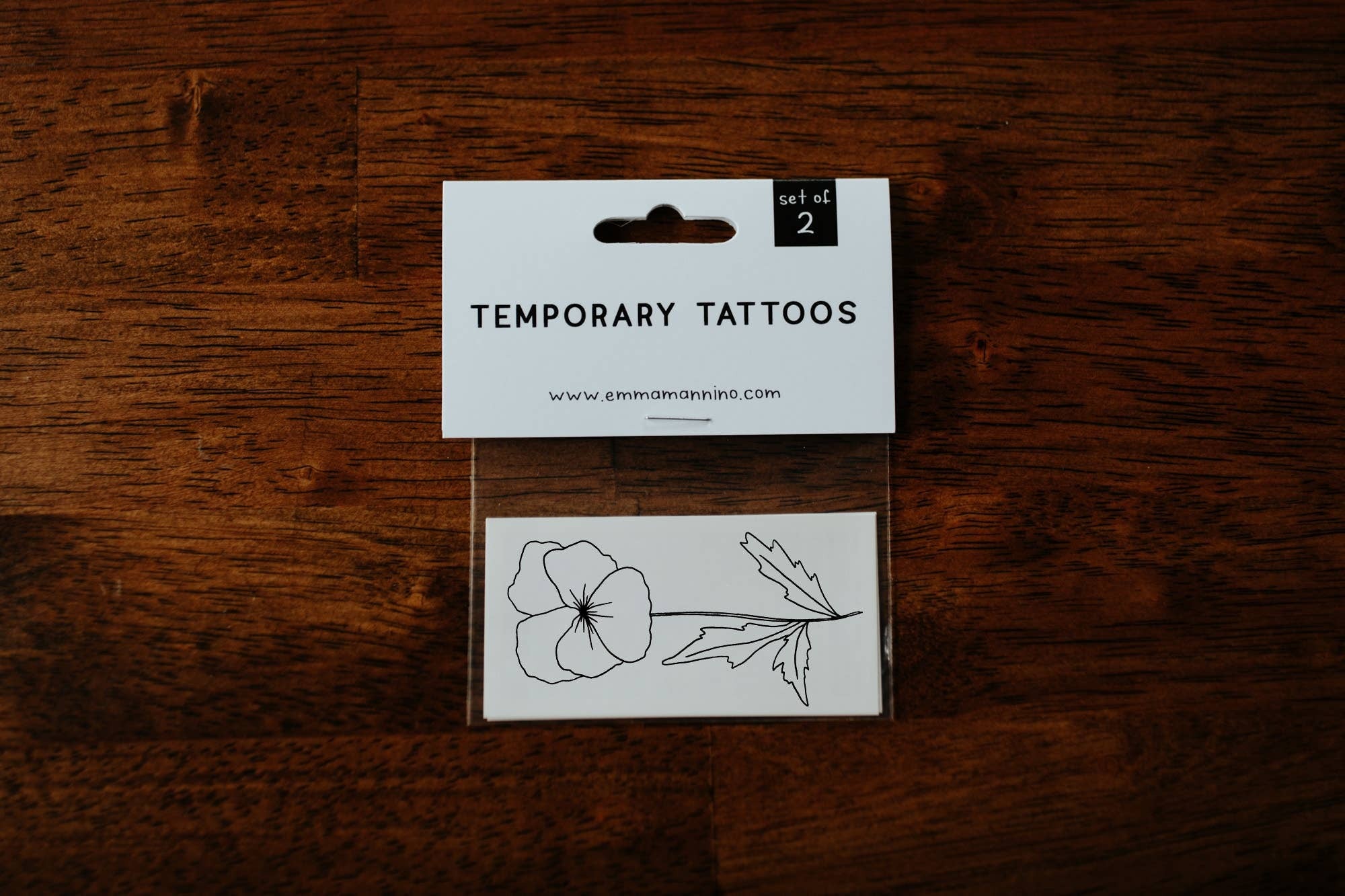 BIRTH FLOWER COLLECTION

VIOLET is the birth flower for FEBRUARY

Set of 2 violet temporary tattoos.

Approximate size of tattoo: 3 inch x 1.5 inch

Application Directions: Place the tattoo face down on skin. Apply even pressure to the tattoo paper backin