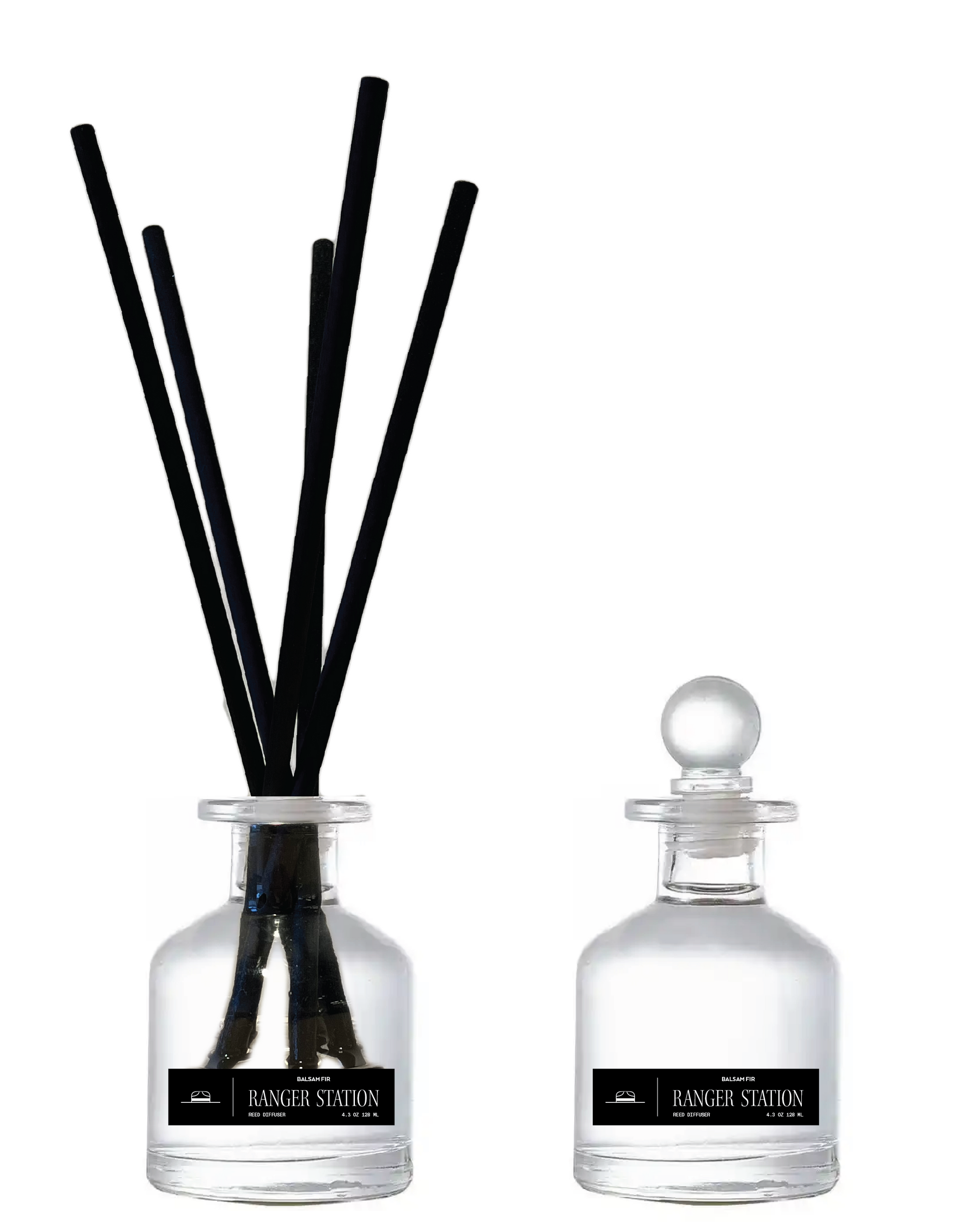 A bright, evergreen winter scent reminiscent of sunlight glinting off of white snow. The woodland aroma of crisp balsam cedar and pine sap is intertwined with the soothing coolness of juniper berries and spruce needles to create a fragrance that’s both co