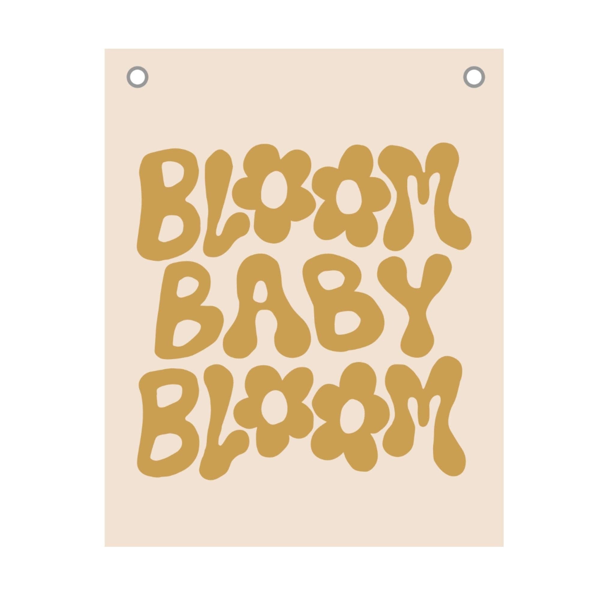d e s c r i p t i o n 
"Bloom baby bloom" Canvas Banner | Wall Flag 
Sewn and screen printed by hand on natural canvas by Kenyan artisans

d e t a i l s
+ natural canvas
+ 20in x 16in
+ gold screen print

w a s h & c a r e
Spot clean only. Do not put in w
