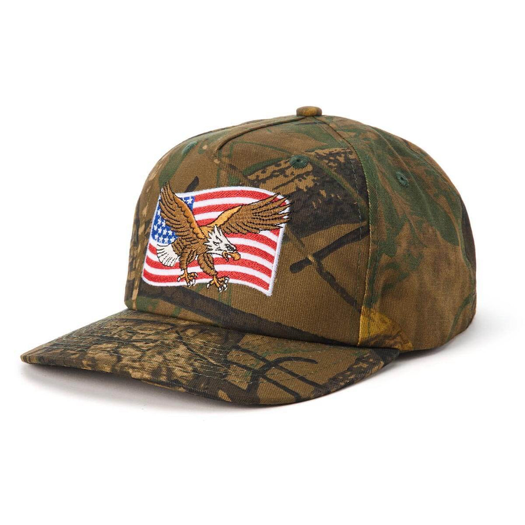 Classic through and through. 
The SGR USA Snapback is a timeless American classic, made from 100% cotton with a bold look and nothing extra. For small town summers and cross-country miles, this one's built to last.
-Medium profile, structured snapback

-O